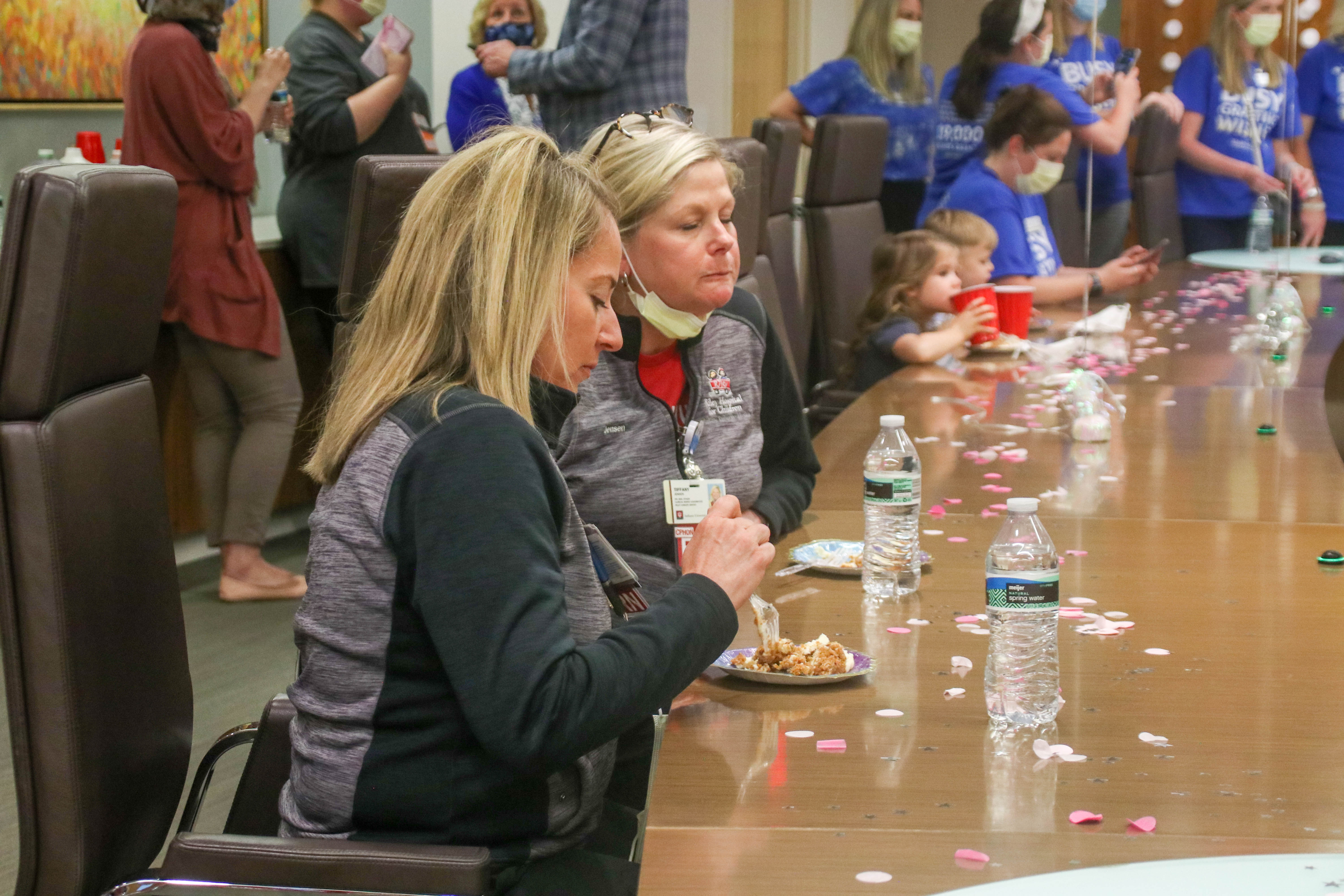 adults eat cake