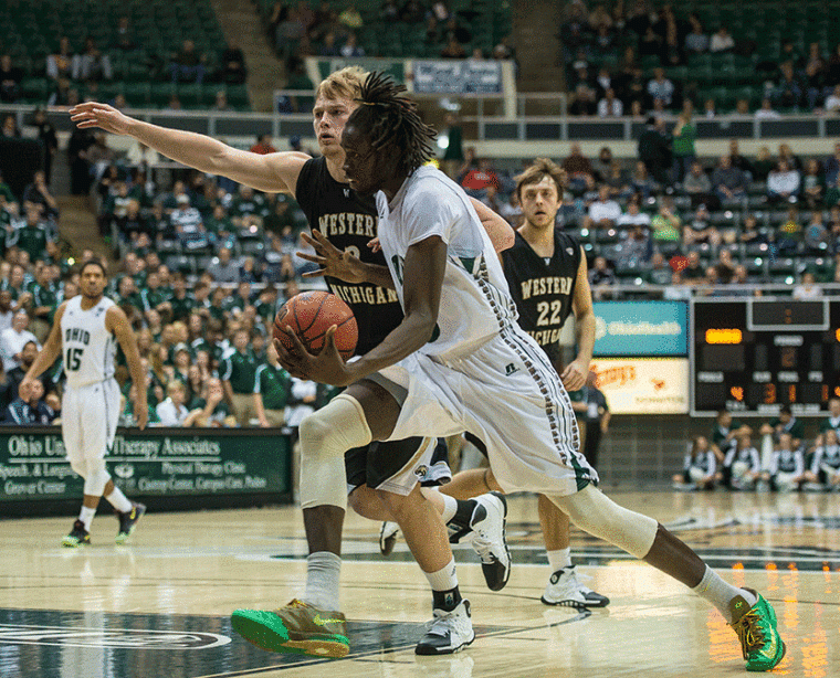 'Cats head north for 'war' against RedHawks