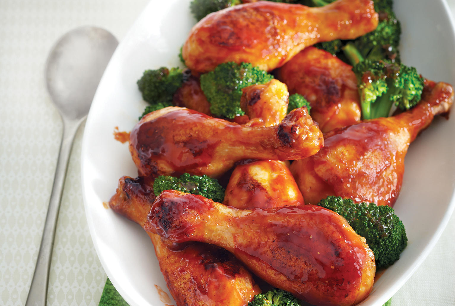 Sobeys Sweet & Sour Chicken Drumsticks with Broccoli