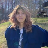 Izze P. Profile Photo