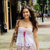 Zoe G.