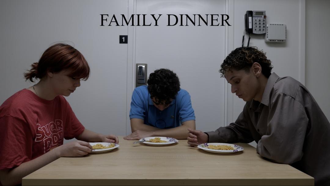 Poster for Family Dinner