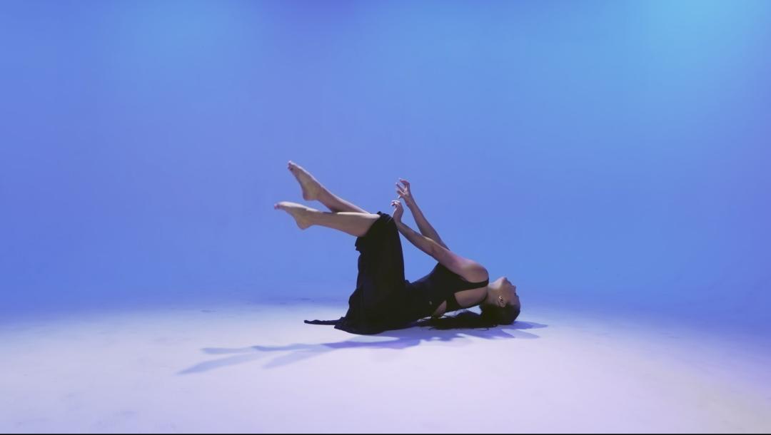 Poster for Pearls
