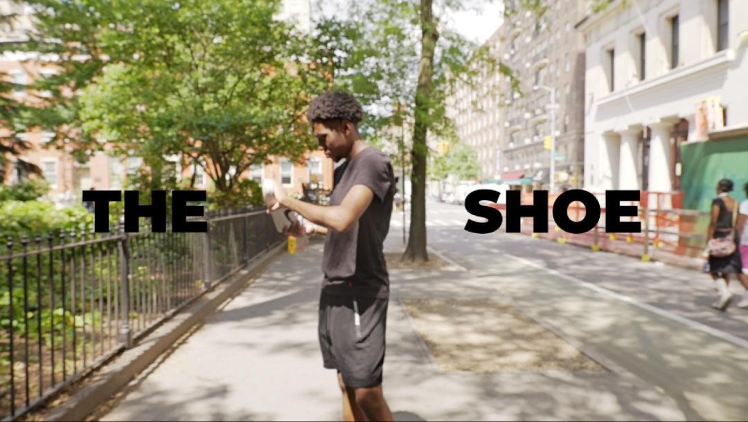 Poster for The shoe
