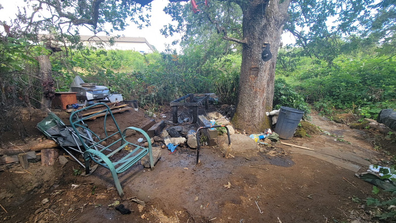 Fire quickly doused at bush encampment in central Nanaimo