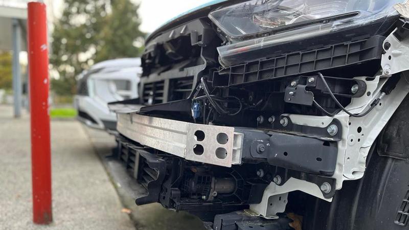 ‘I’ve never seen it like this:’ auto body repair business facing