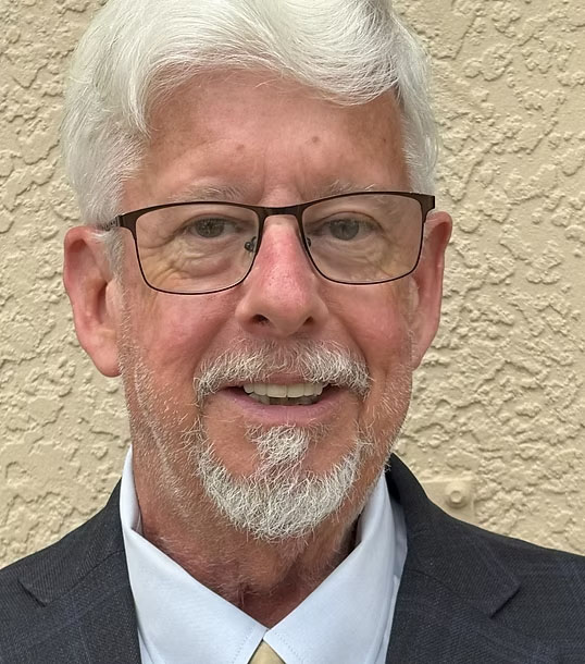 <p class="">David Dean</p>