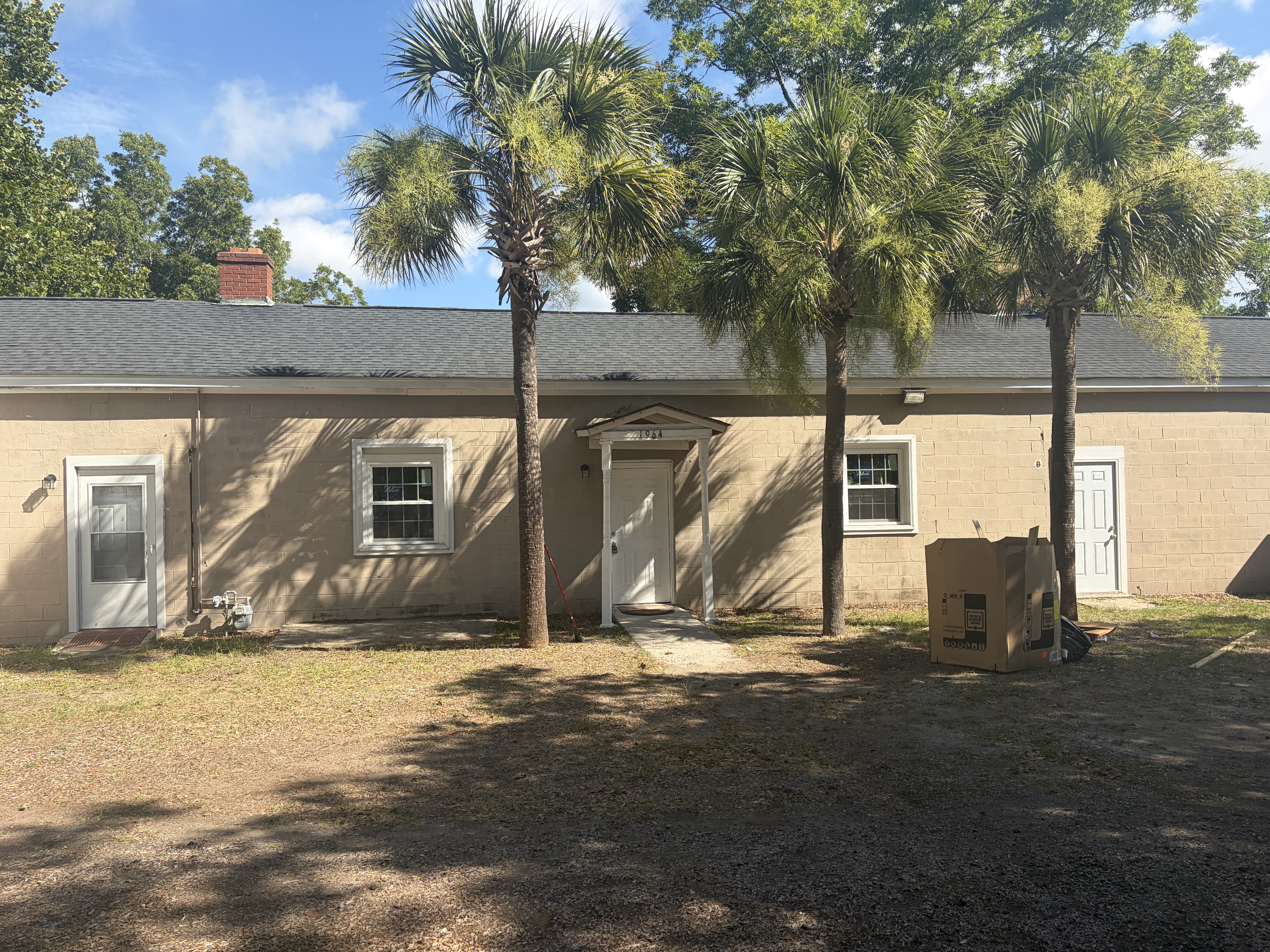 Sol-Legare Community Center