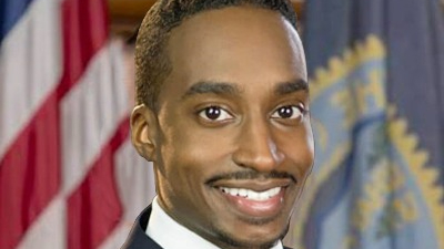 <p class="">John Goncalves: Quit Delaying! Vote For Rent Stabilization!</p>