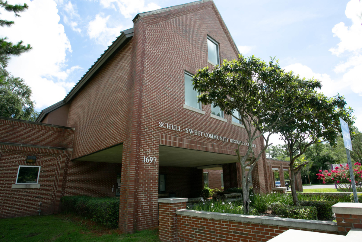 Edward Waters University - Early Vote Poll Greeting