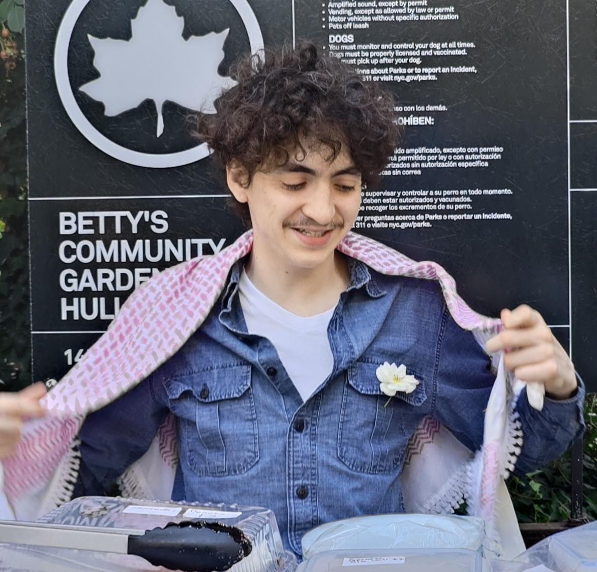 <p class="">Michael S (Ind.) - he/him</p>