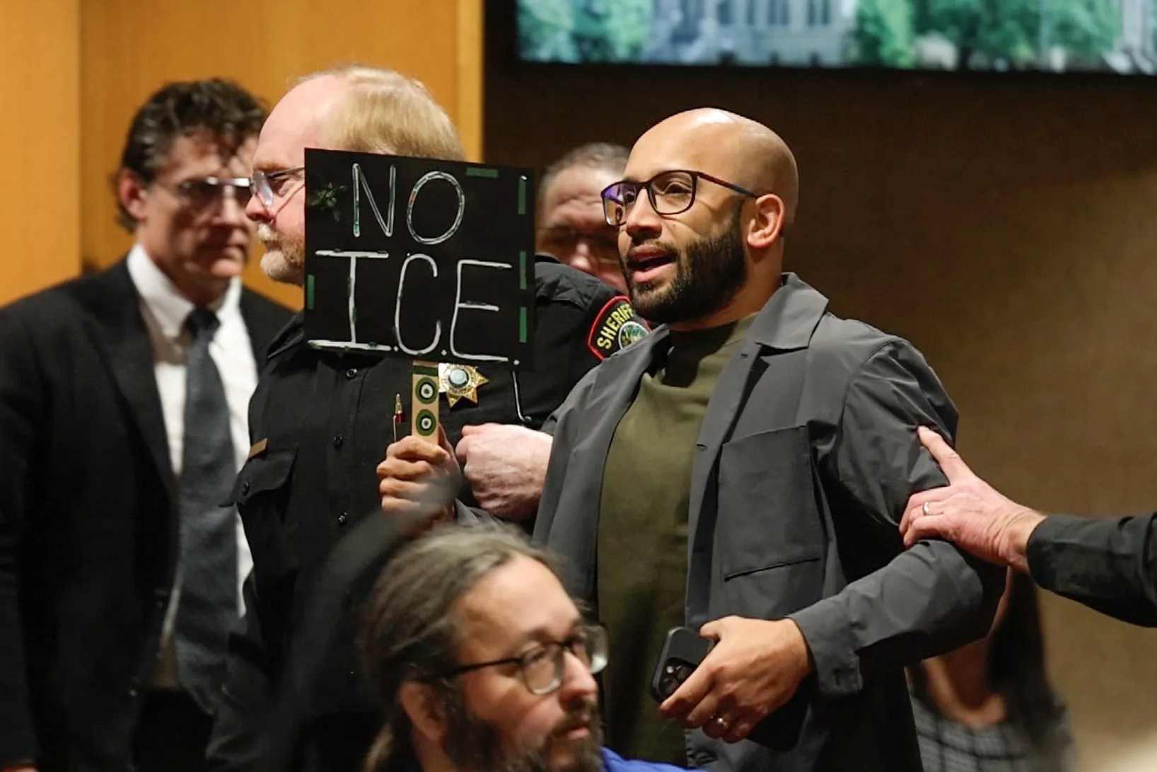 <p class=""><strong>Free speech concerns raised as Tarrant County judge removes meeting attendees</strong></p>