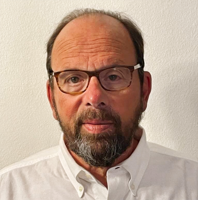 <p class="">Lou Grossman</p>