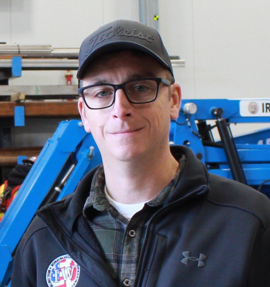 <p class="">Ian Kilgour</p>