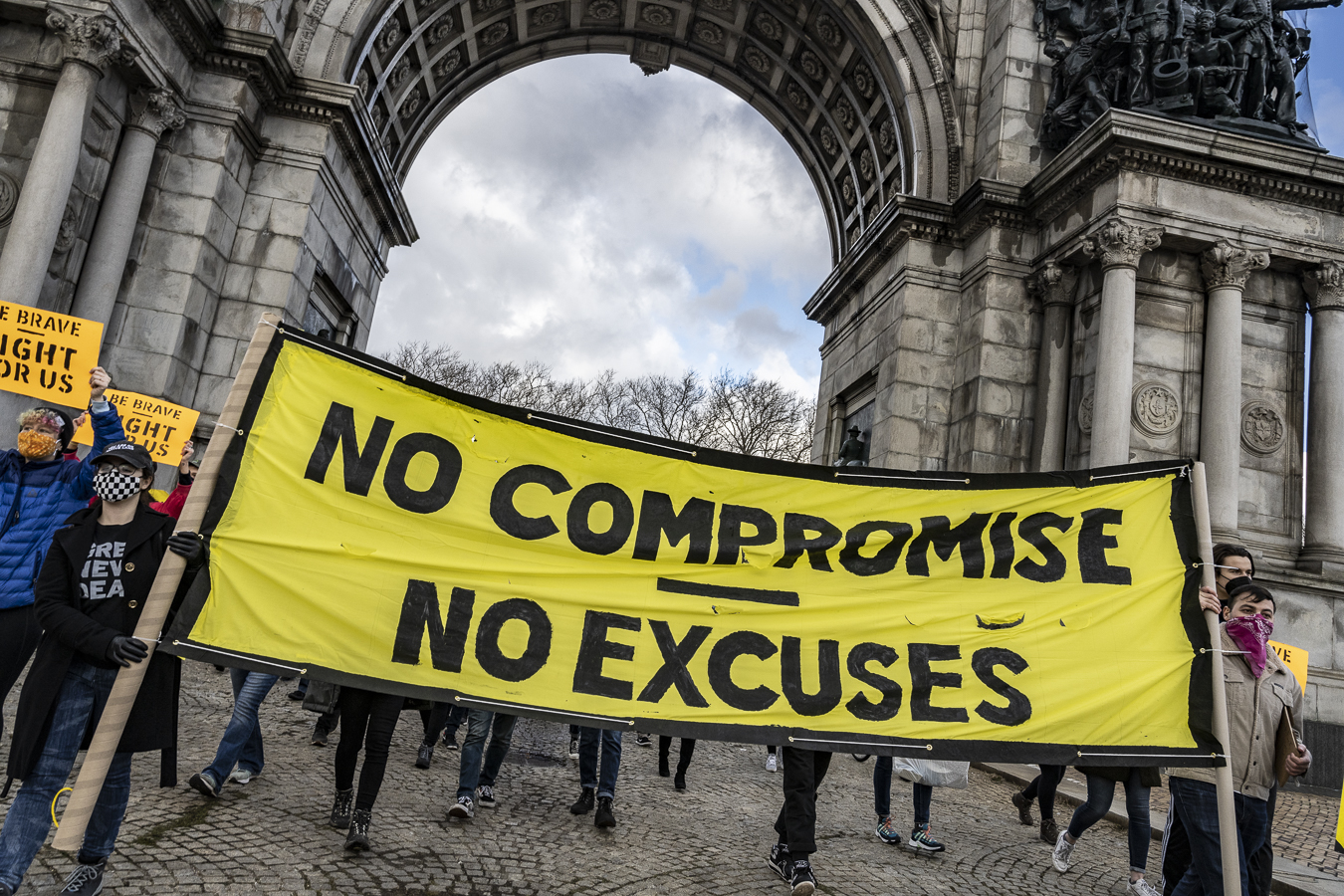 <p class="">Donate</p>