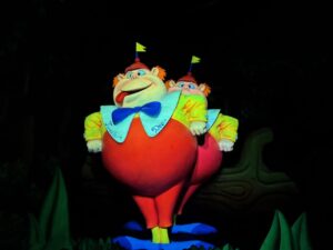 Disneyland Alice In Wonderland 2025