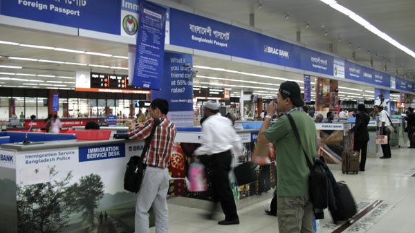 বিমানবন্দরে হয়রানি বন্ধে কঠোর হুশিয়ারি দিলেন সালমান এফ রহমান