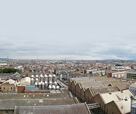 সম্পর্কিত ছবি