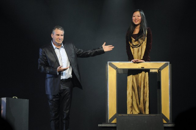 APPARENCE - avec Yolan Boudreault, Magicien illusionniste
