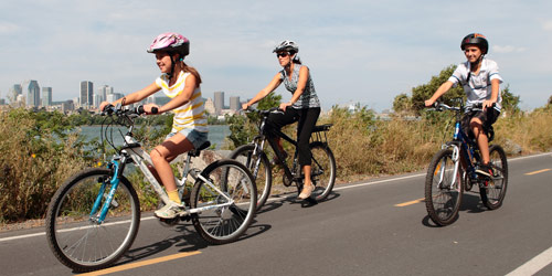 ArchitecTours à vélo 2015 - Du Vieux-Montréal à l'Île Sainte-Hélène : 50 d'actions en patrimoine
