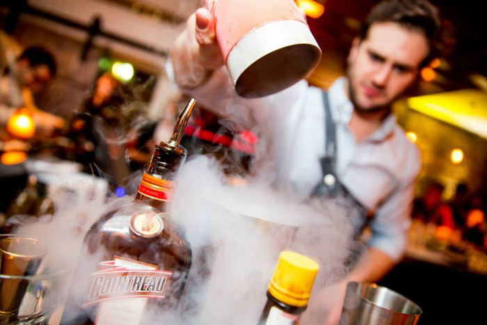 Huîtres à 1$ tous les jeudis au Joverse