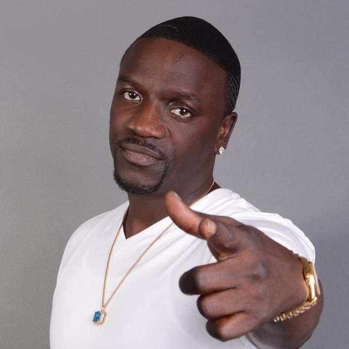 Akon + 17
