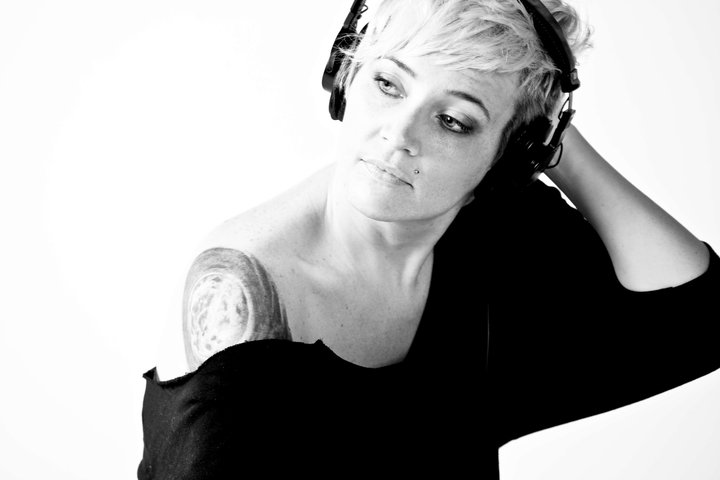 Alicia Hush + ana+one + DULL