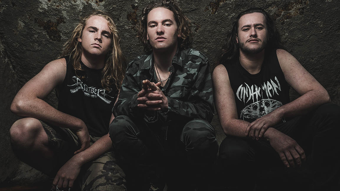Alien Weaponry