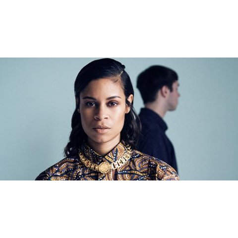 ALUNAGEORGE avec Computer Magic & Roland Tings