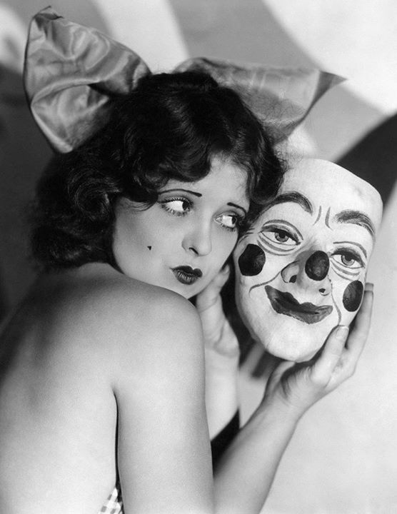 Arabesque Burlesque Education - **Student Showcase**