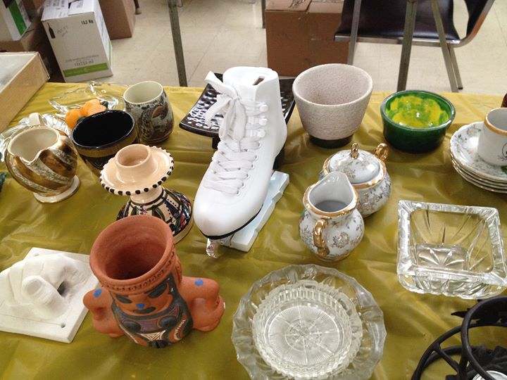 Bazar à la paroisse Saint Jean Baptiste de-la-Salle