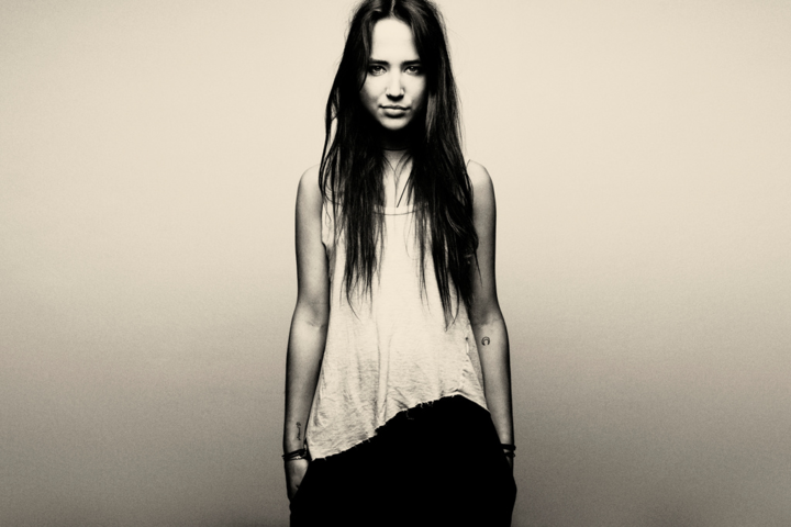 Bella Sarris + Speedy J + Deadbeat + Hakim Guelmi + Massyl