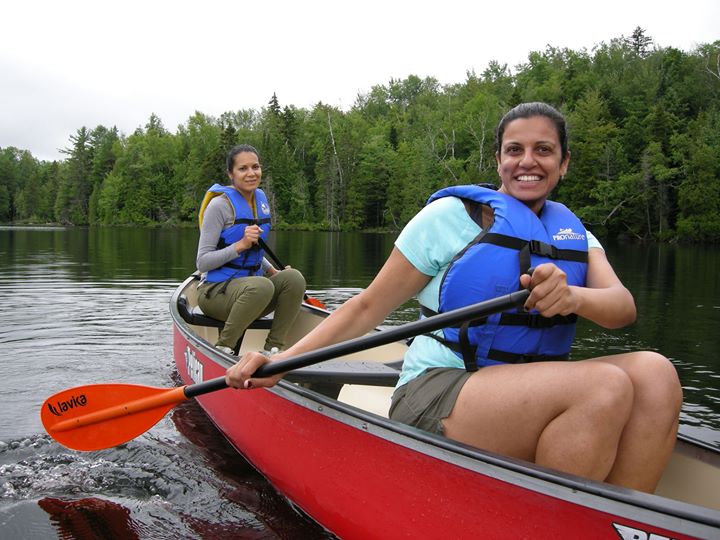 Canot, kayak, SUP/yoga pour débutants/for beginners!