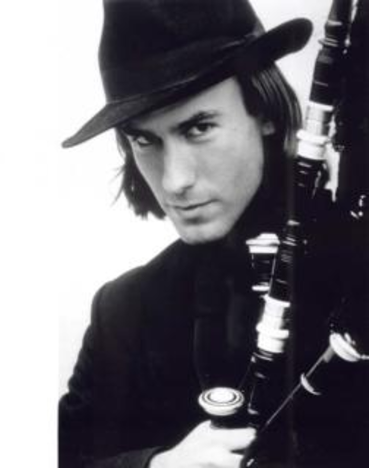 Carlos Núñez + FESTIVAL INTERNATIONAL NUITS D'AFRIQUE