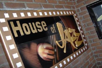 Carolyn Fe @House of Jazz