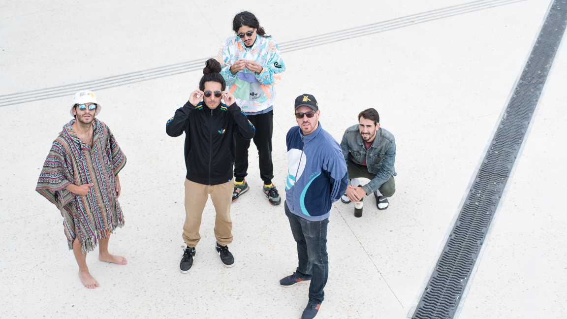 CLAY AND FRIENDS, BARCELLA (FR)