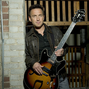 Colin James