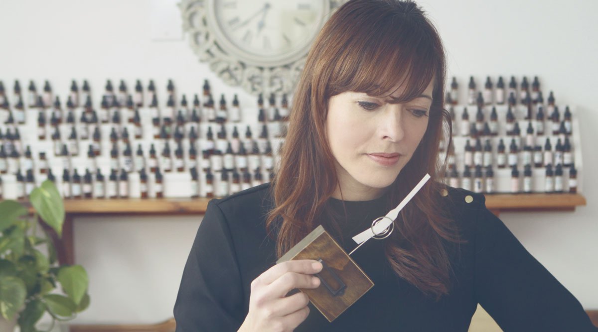 Conférence Olfactive - Fleurs d'ARMES : une narration immersive et émotive à travers l'art du parfum