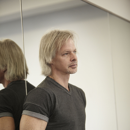 De la scène à la direction artistique avec Louis Robitaille