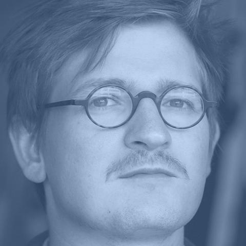 DeD | Nous sommes trois de WOLFRAM HÖLL