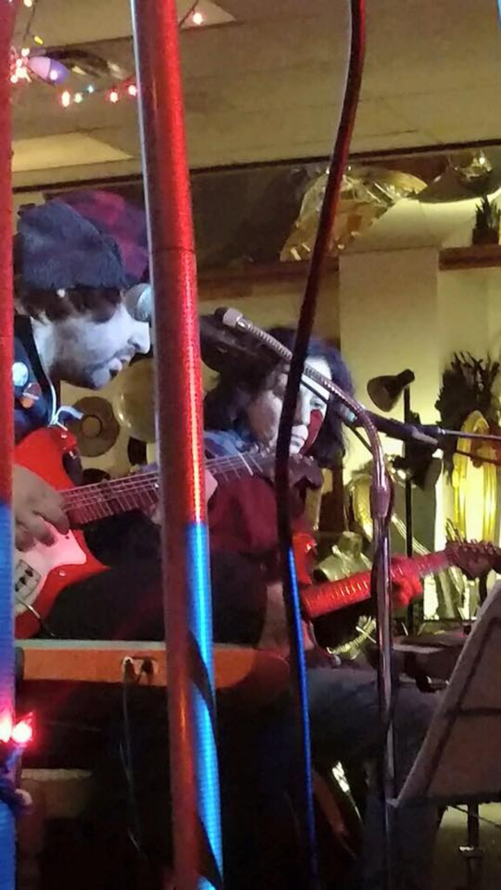 Dyr Faser + Your 33 Black Angels + The Veldt