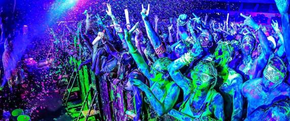 Electric Paint - Montreal's Largest Paint Party // Sat Nov 19