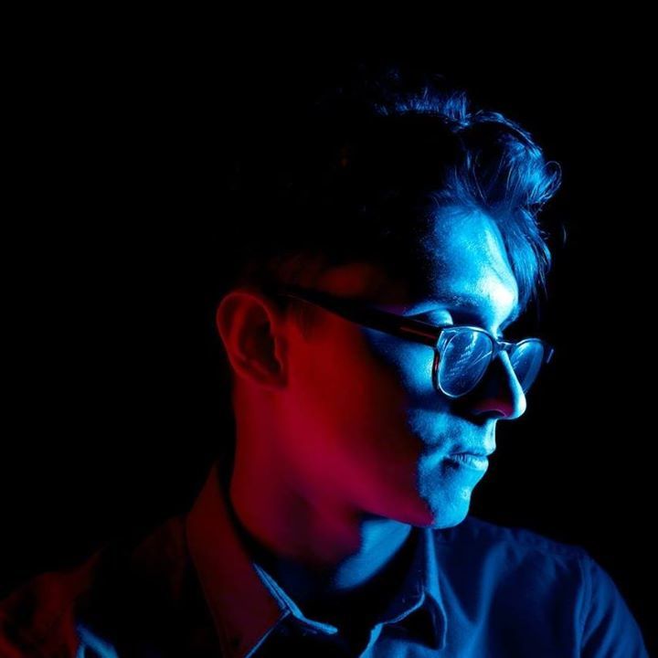 Elliot Moss + Elliott Moss + Frances Cone