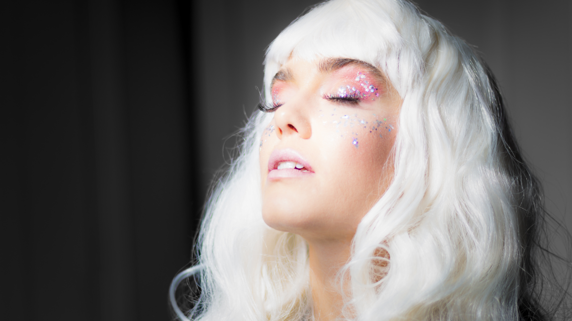 Emily Skahan, Flara K