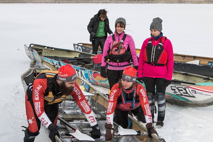 Essais canot à glace pour médias