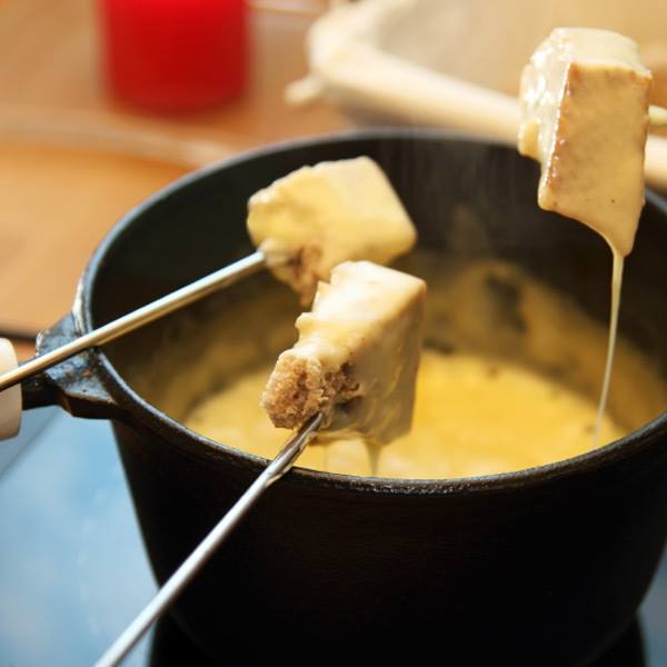 FONDUE!