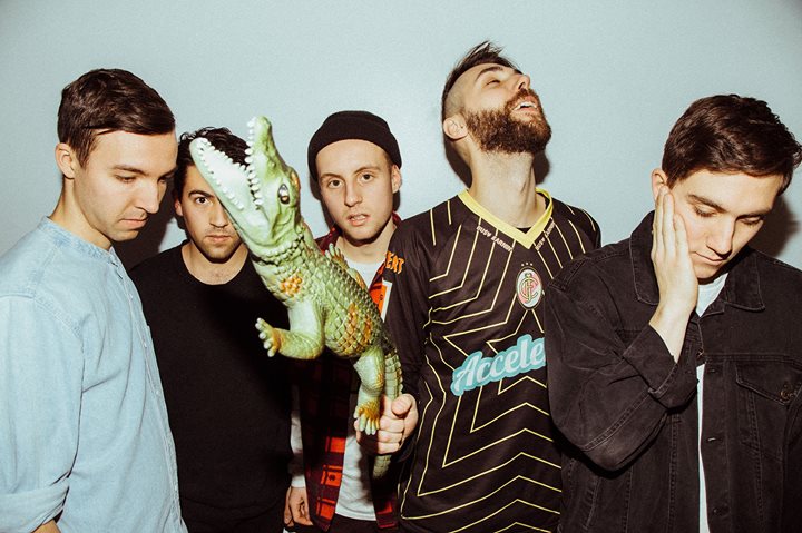 Foreign Diplomats à l'Ange Vagabond