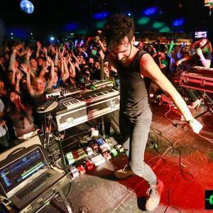 Geographer with Empires and Idlehands at Fairmount Theatre (May 17, 2015)