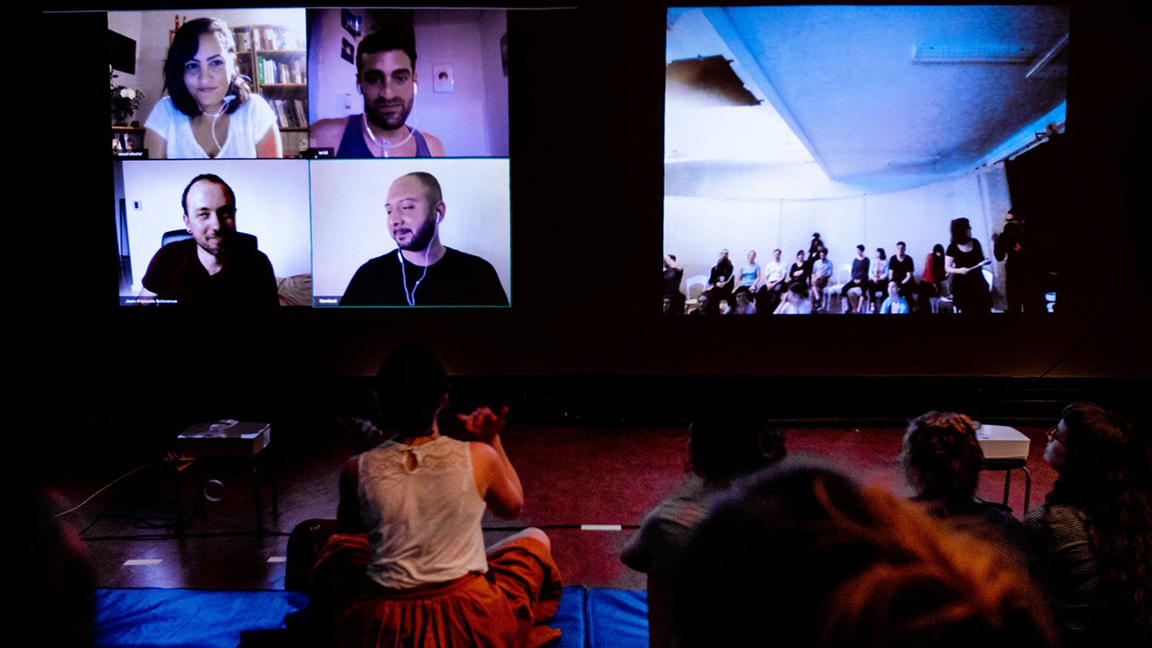 Give Me A Revolution: Productions Quitte ou Double