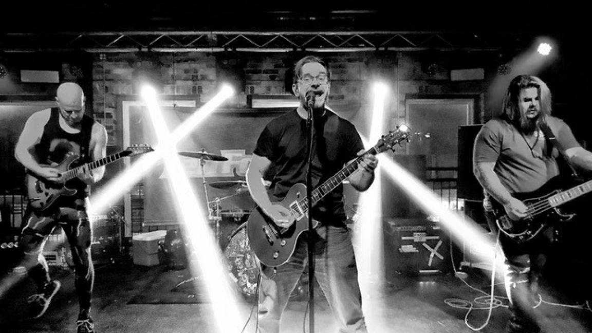 Grosse Soirée - Ten Foot Pole (Place garantie avec billet payant) - 18+